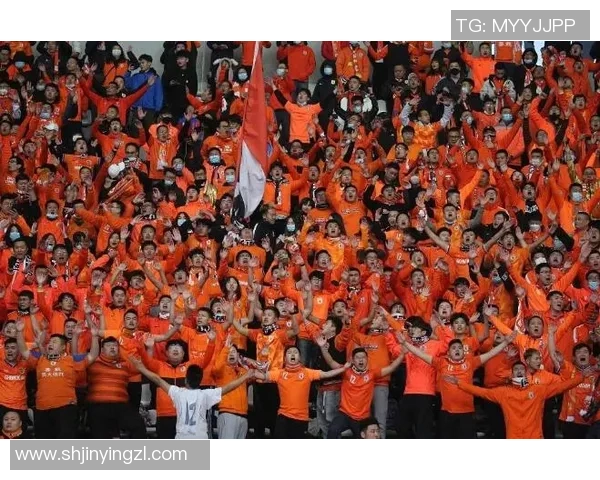 重庆篮球队耐力争议引发热议球迷对球队表现的不同看法与期待 重庆篮球队耐力争议引发热议球迷对球队表现的不同看法与期待